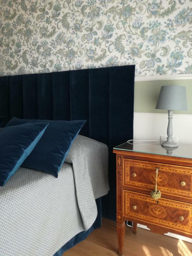 Bloom Rooms Foligno Luaran gambar